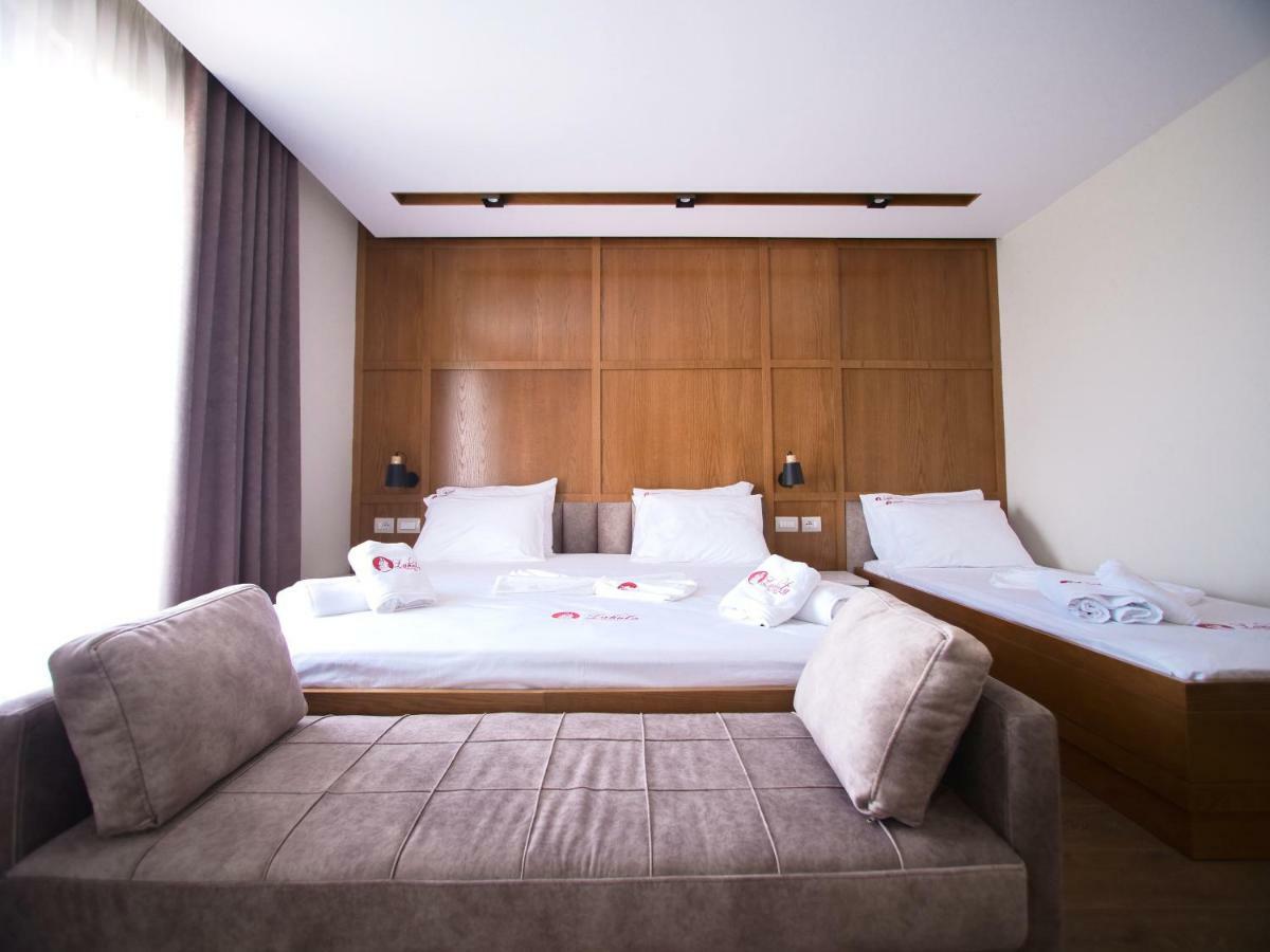 Hotel Lahuta Bajram Curri المظهر الخارجي الصورة