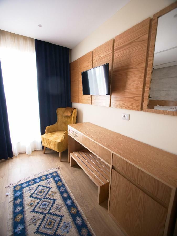 Hotel Lahuta Bajram Curri المظهر الخارجي الصورة